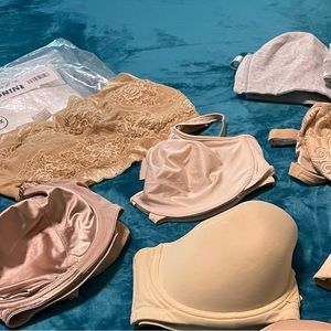 Lot of bras. Sizes 42 -44 DD. Total of 12